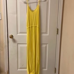Yellow maxi